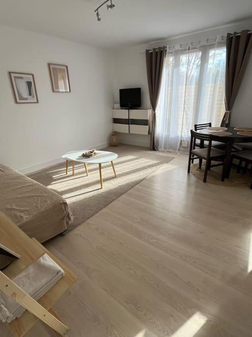 Petite Maison Cosy En Campagne Neuilly  Ngoại thất bức ảnh